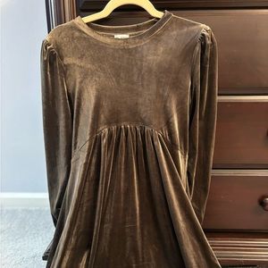 Long velvet dress